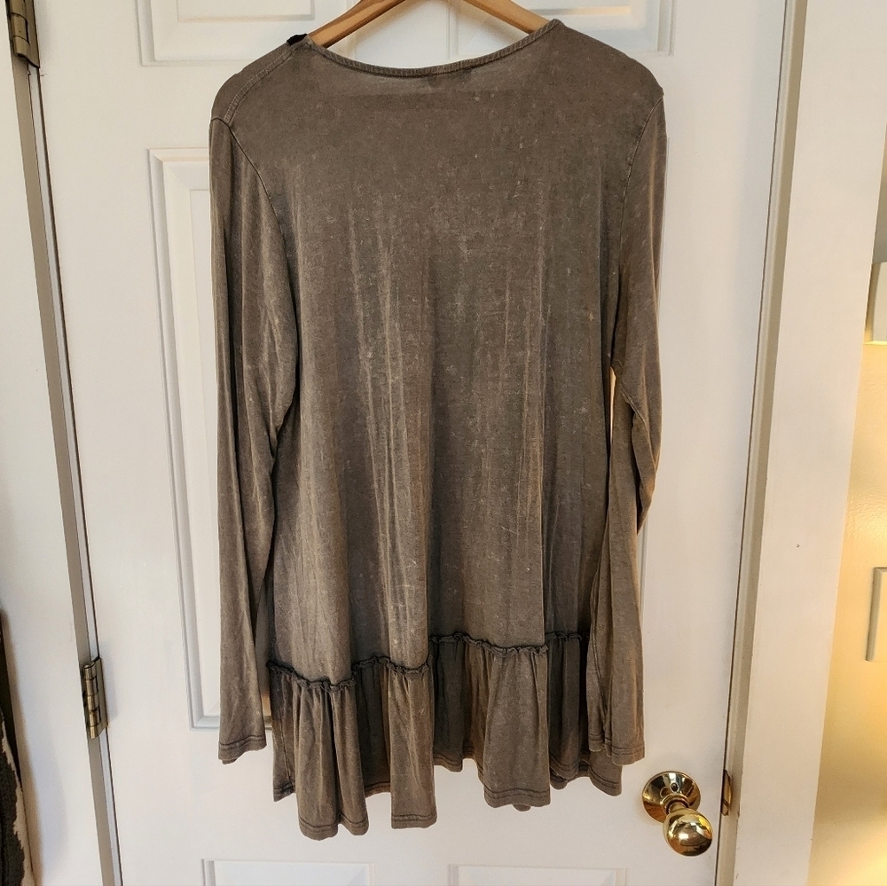 Kori Mineral Washed Taupe Tunic Top Lace Up Size Large Whimsigoth Ruffle Hem - Picture 3 of 12